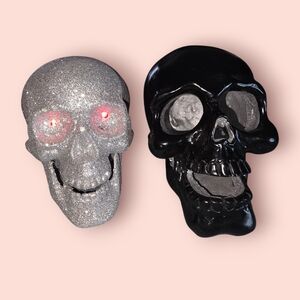 Glitter Silver and Black Skull Decor Set